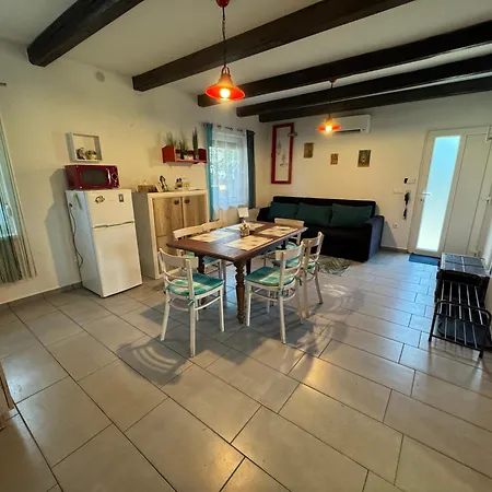 Liliana Es Csonakhaz Apartment *
