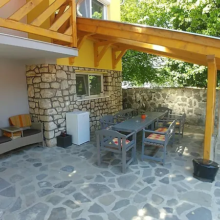 Liliana Es Csonakhaz Apartment *