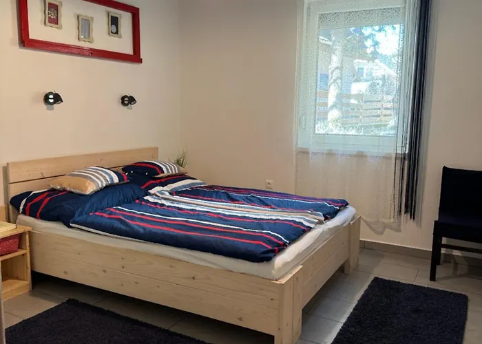 Apartament Liliana Es Csonakhaz