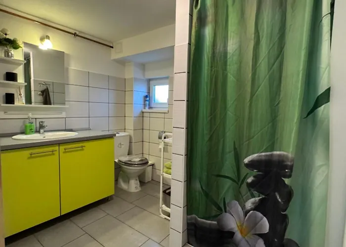 Liliana Es Csonakhaz דירה בדקסוניטומאי