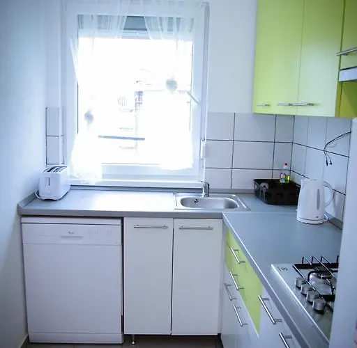 Apartament Liliana Es Csonakhaz